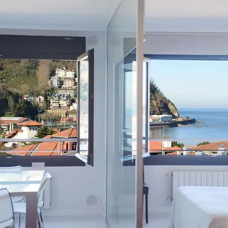 Go Donosti Chillida *